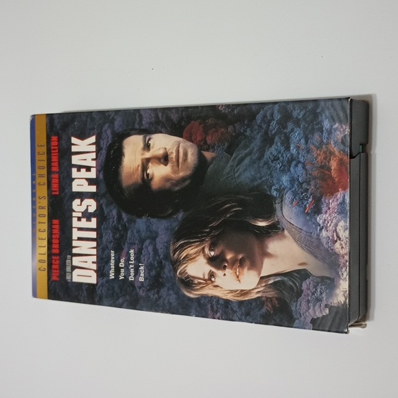 Universal | Media | 35 Dantes Peak Vhs | Poshmark